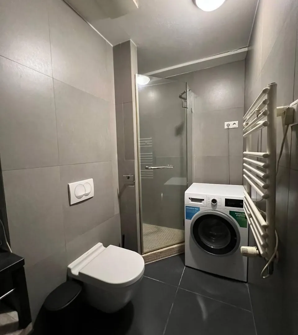 Dream Home 부다페스트 0*,  헝가리